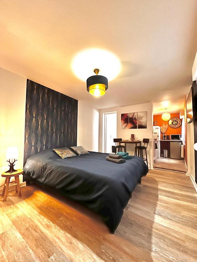 Charmant Studio En Plein Centre Ville De Chartres Apartment ภายนอก รูปภาพ