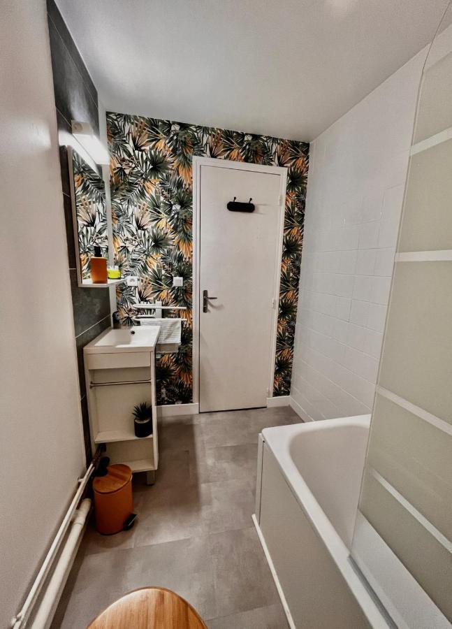 Charmant Studio En Plein Centre Ville De Chartres Apartment ภายนอก รูปภาพ